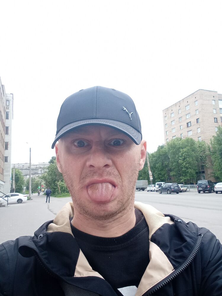  ,   Sergey, 35 ,   ,   