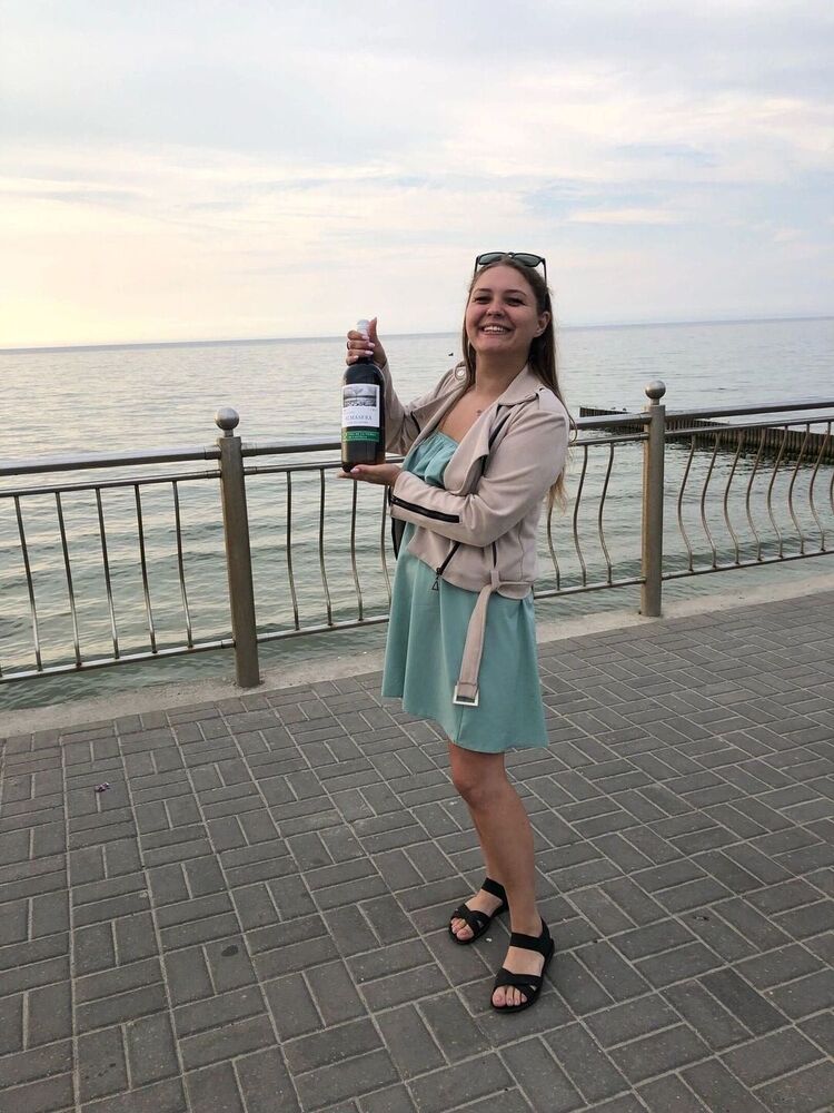  -,   , 28 ,   