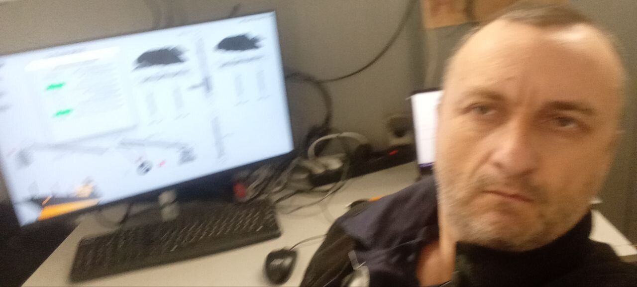  53646171  Andrey, 53 ,    