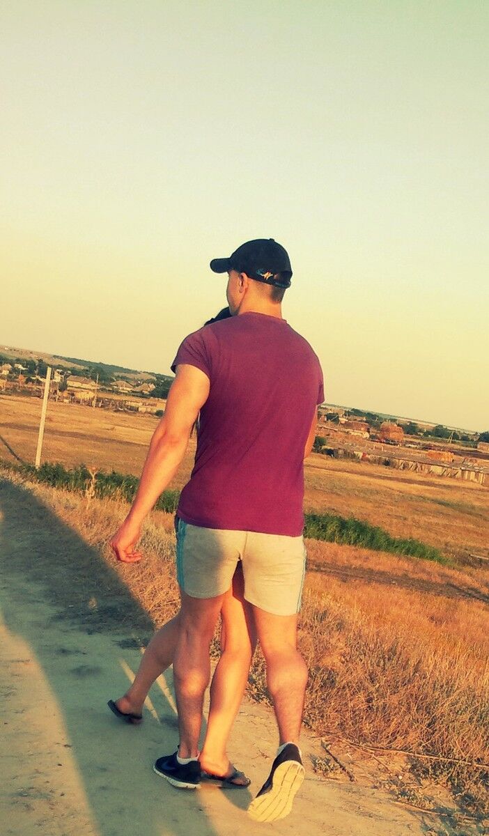  ,   Ivan, 30 ,  
