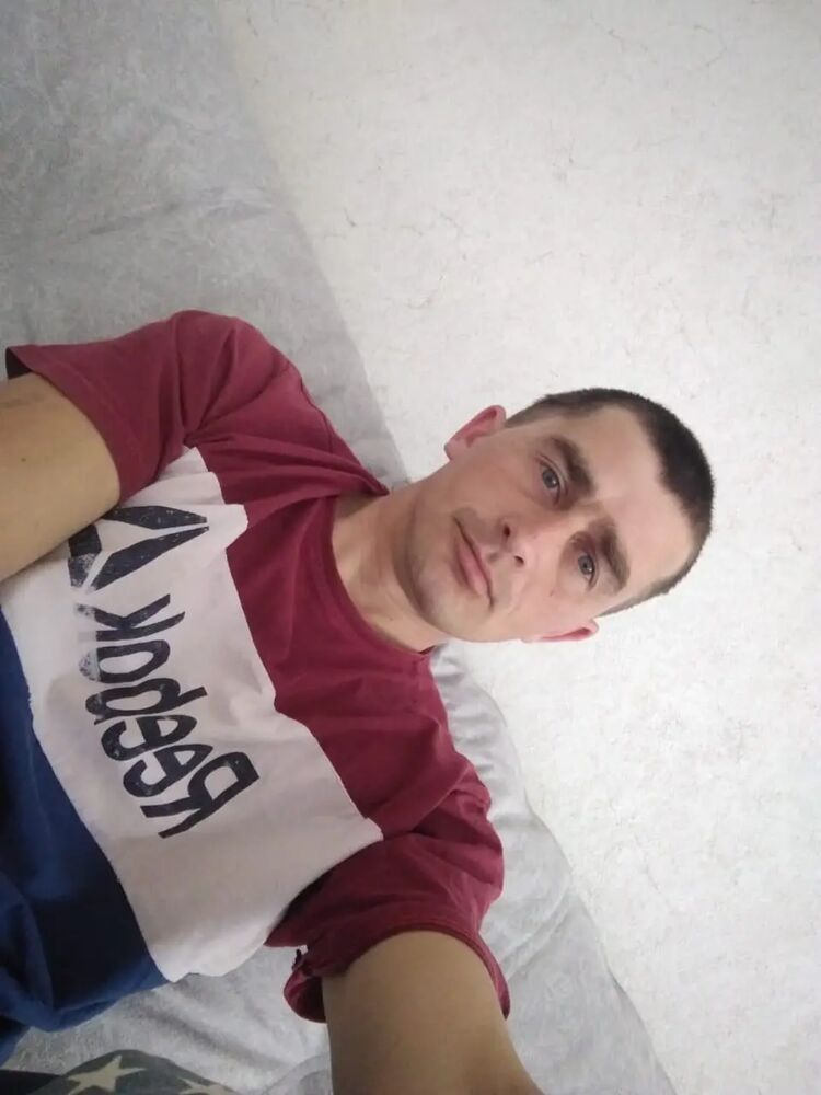 27894351  , 37 ,    
