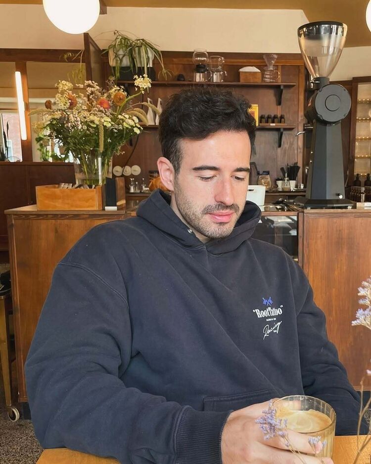  ,   , 38 ,   c 