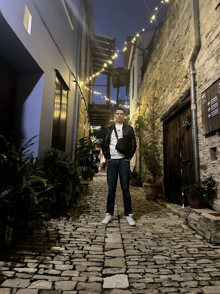  Limassol,   , 25 ,   ,   