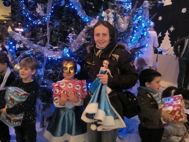  ,   Alexsandra, 40 ,   ,   , c 