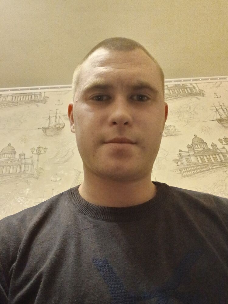  54690781  Aleksei, 22 ,    