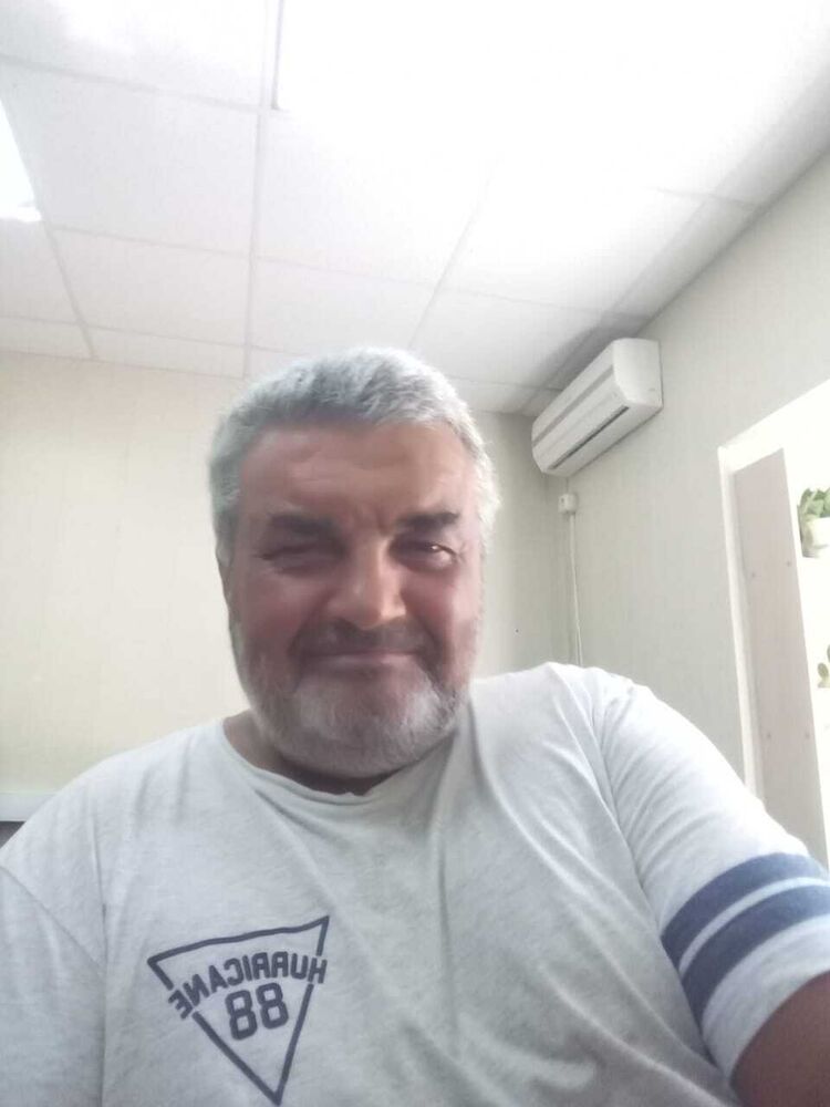 25037811  , 64 ,    