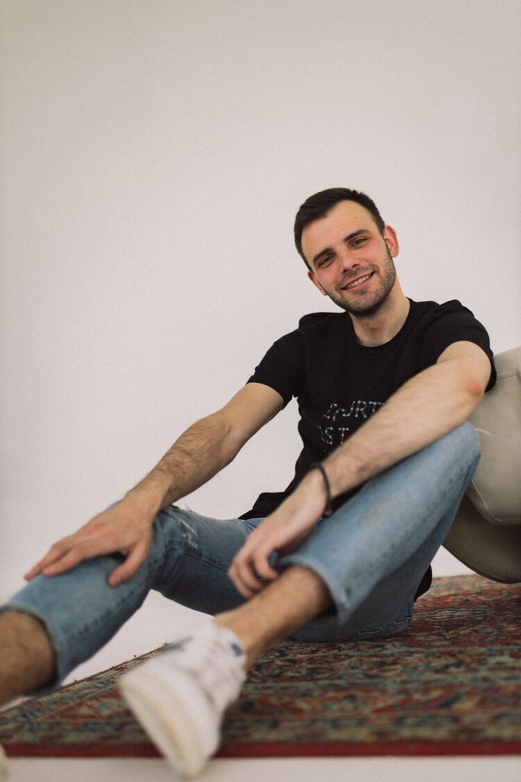  ,   , 27 ,   