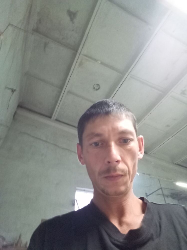  46730931  , 40 ,    
