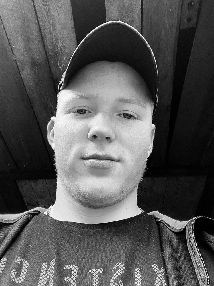 ���� 22972211 ����� Artur_, 24 ����, ���� ���������� � ��������