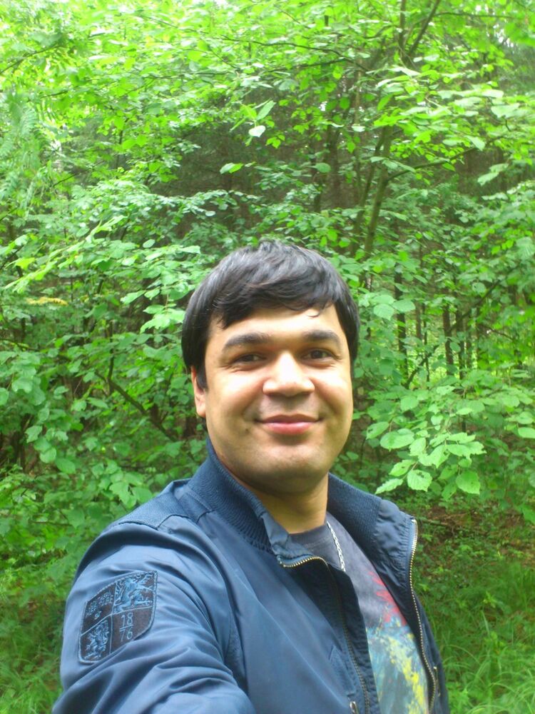  ,   Dominic, 36 ,     , c 