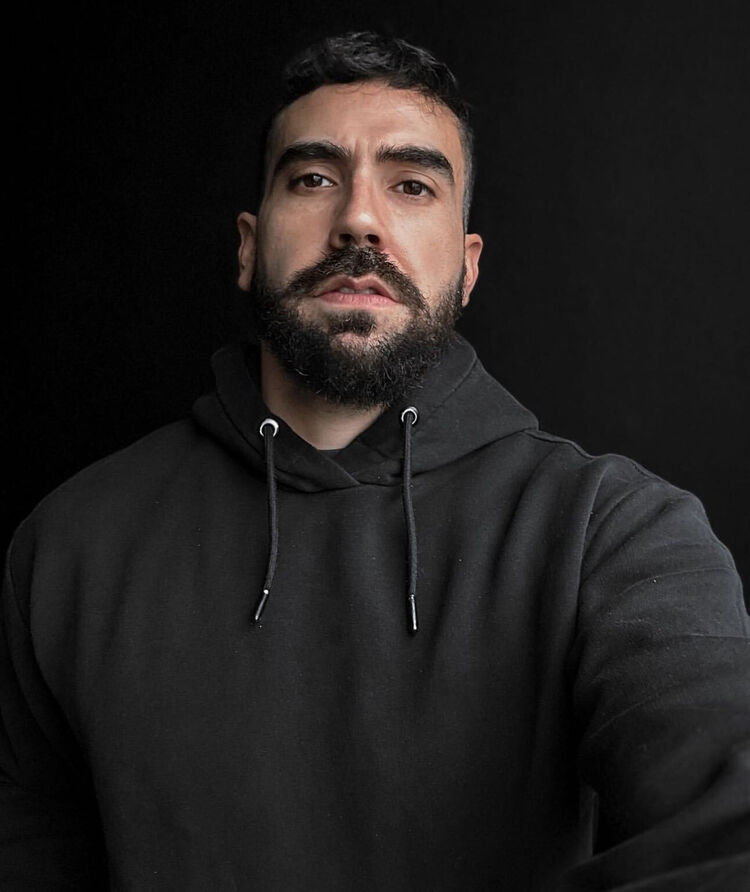  -,   , 28 ,   ,   