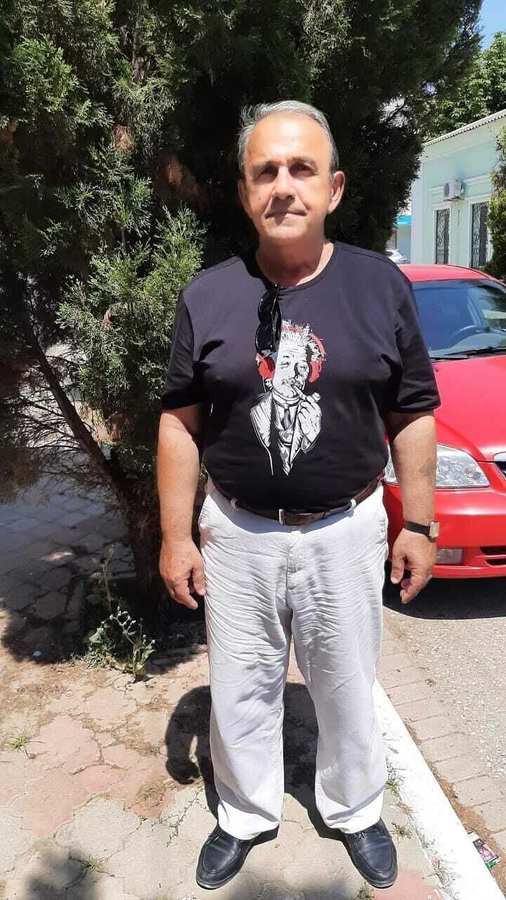  23393801  , 61 ,    