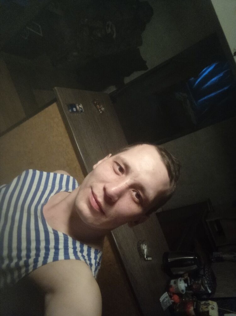  ,   Wadim, 33 ,   ,   