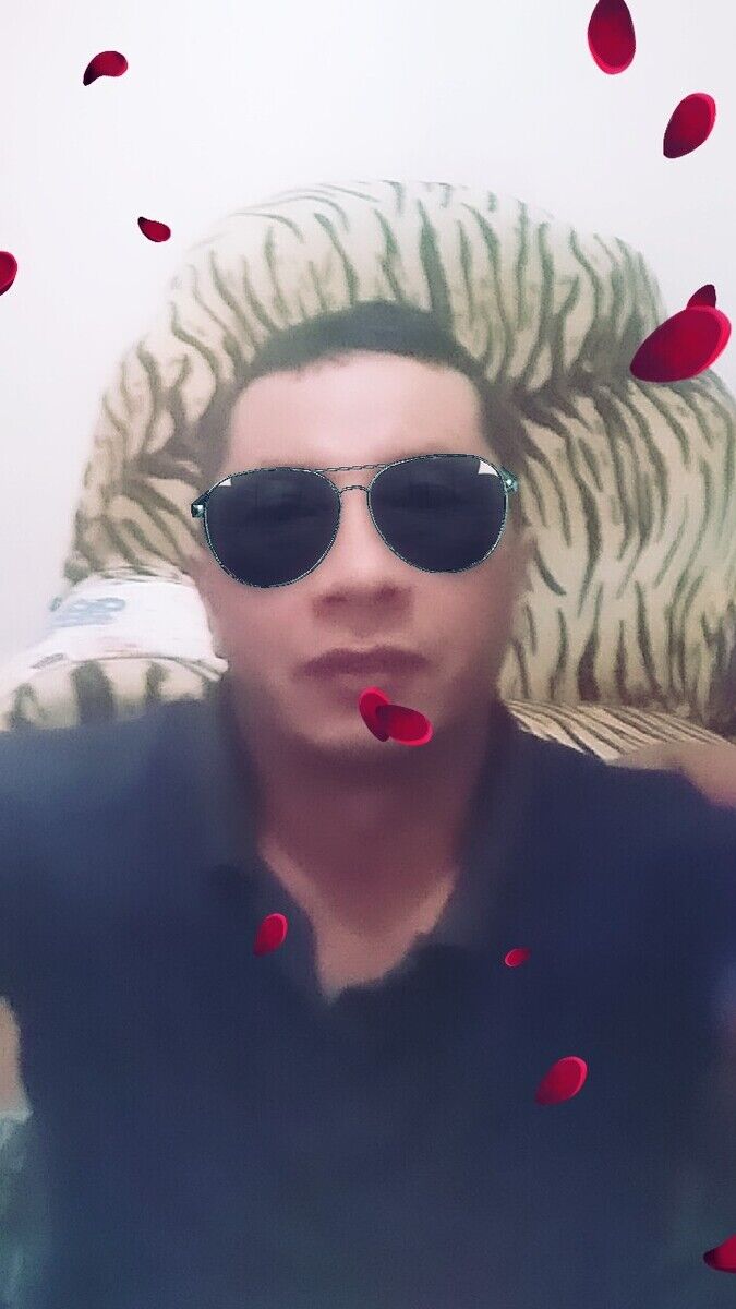  21207621  Ruslan, 41 ,    