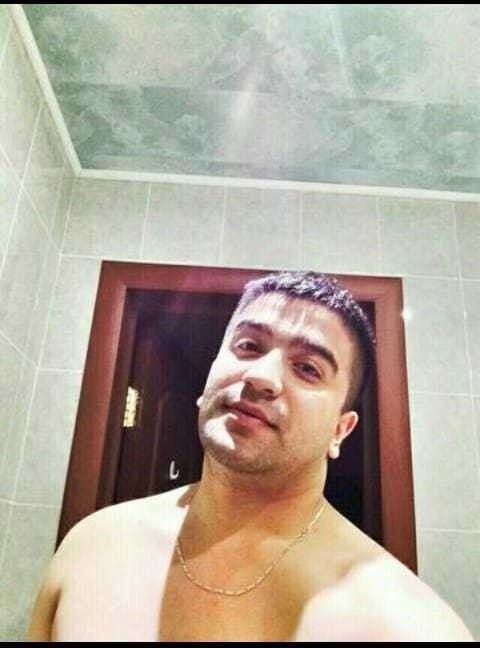  15028571  , 35 ,    