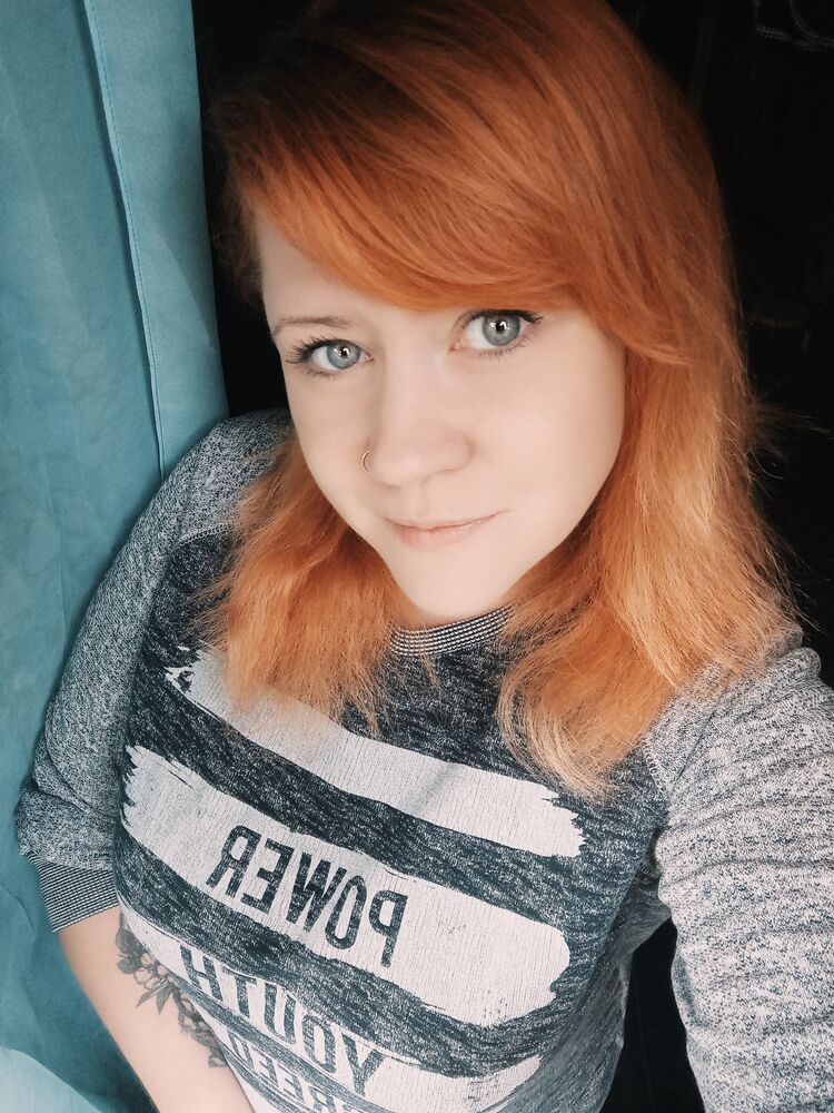  54168581  Marina, 33 ,    