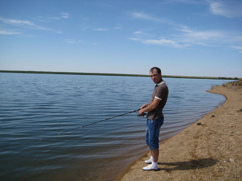  4841101  Boyfriend, 40 ,    