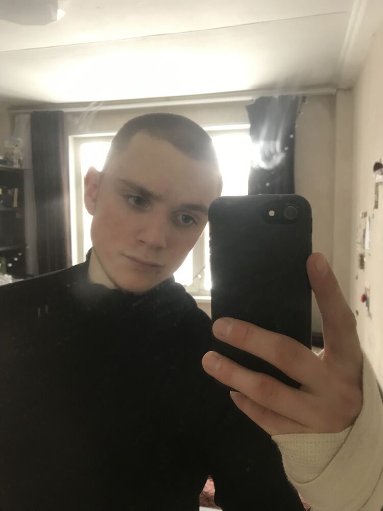  -,   , 22 ,   