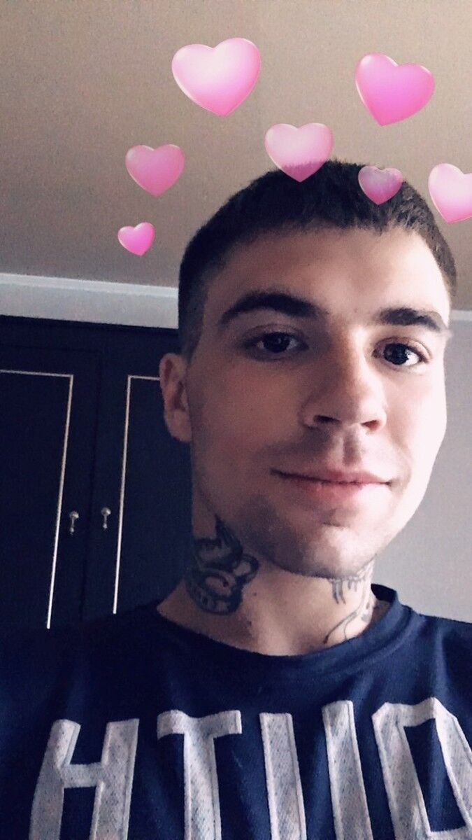  ,   Artur, 30 ,   