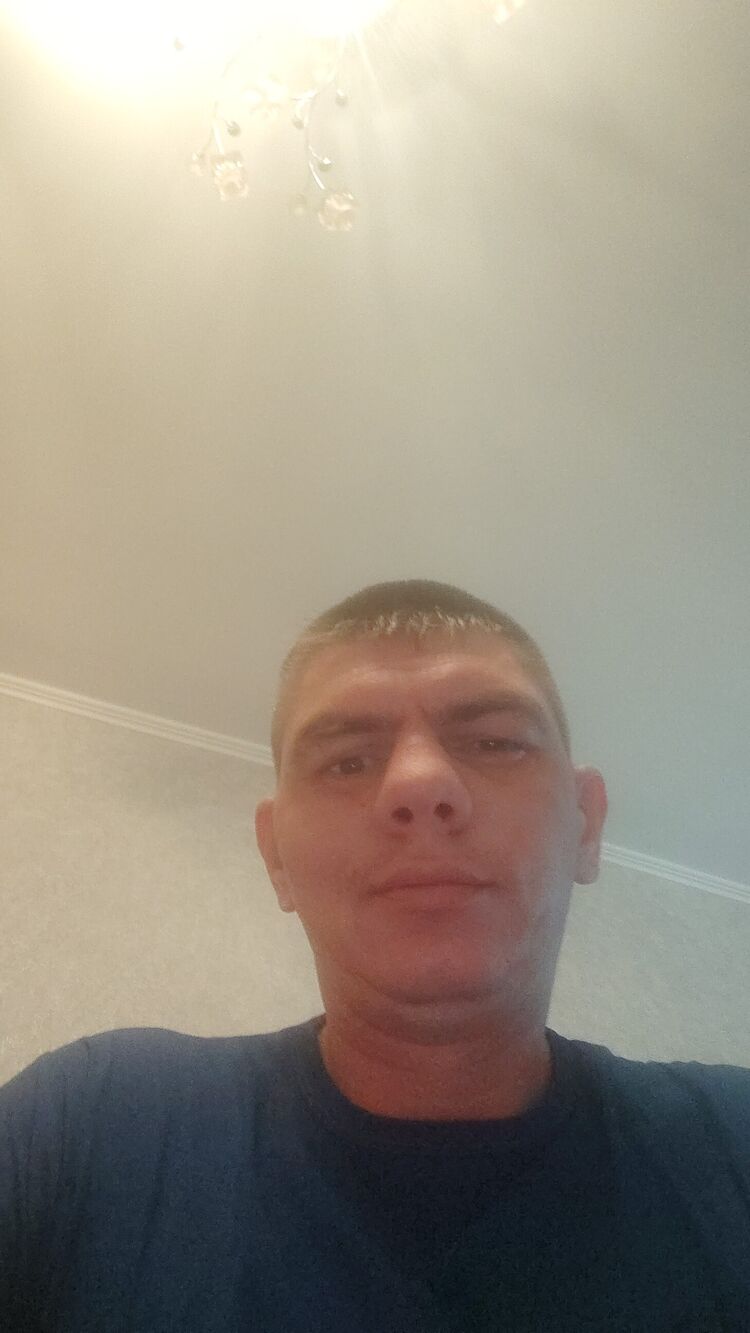  46757151  , 40 ,    