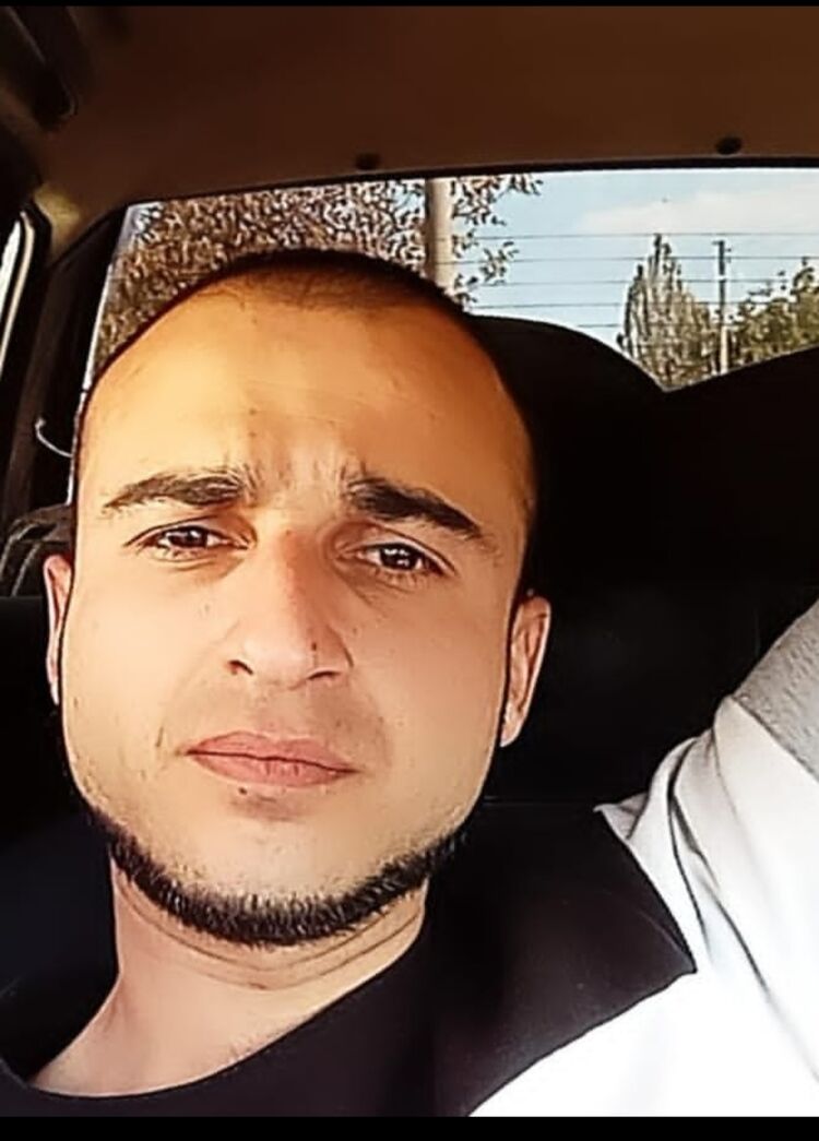  51735491  Ashot, 33 ,    