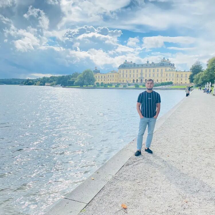  Huddinge,   , 29 ,   ,   