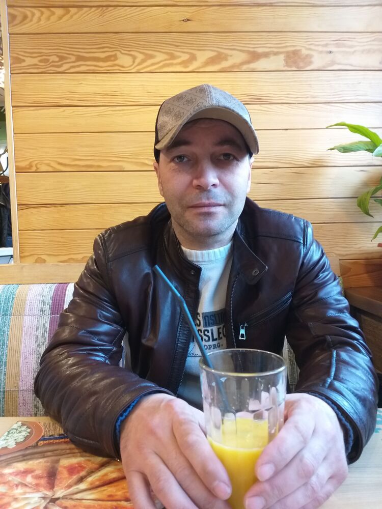  46239671  Dima, 49 ,    