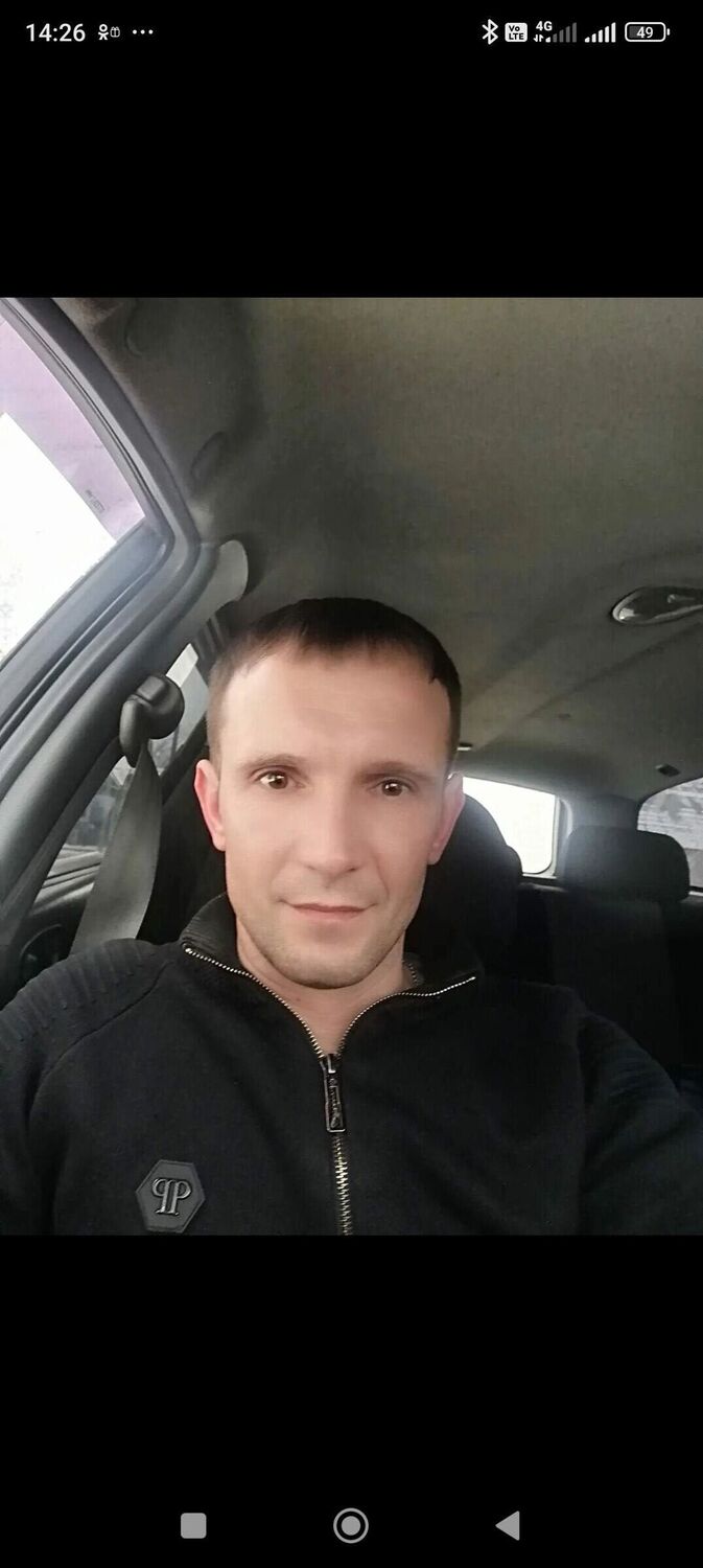  46024981  , 39 ,    