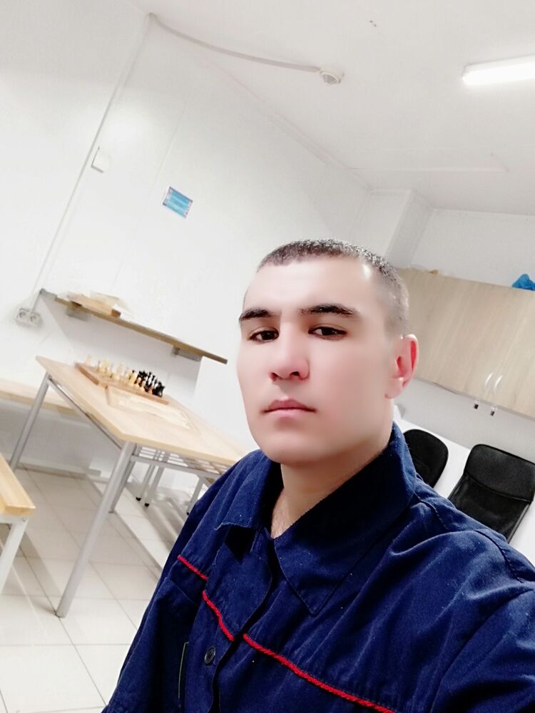  ,   Farrux, 35 ,   ,   , c 