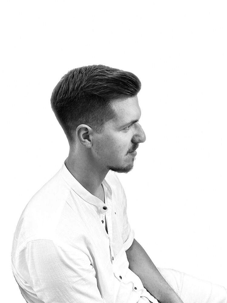  ,   Yroslav, 30 ,   ,   , c 