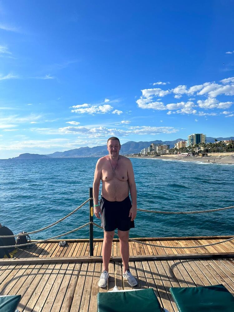  44682881  Alexey, 46 ,    