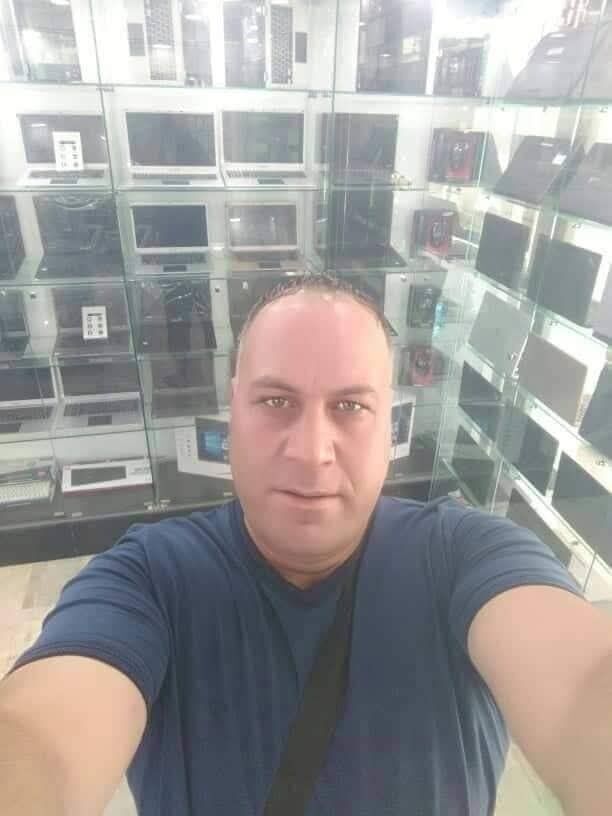  ,   Bobo, 40 ,   ,   