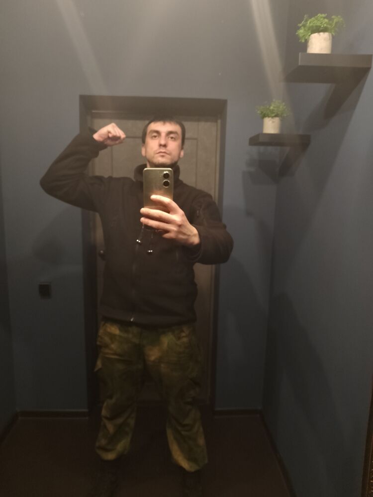  35367831  , 33 ,    -