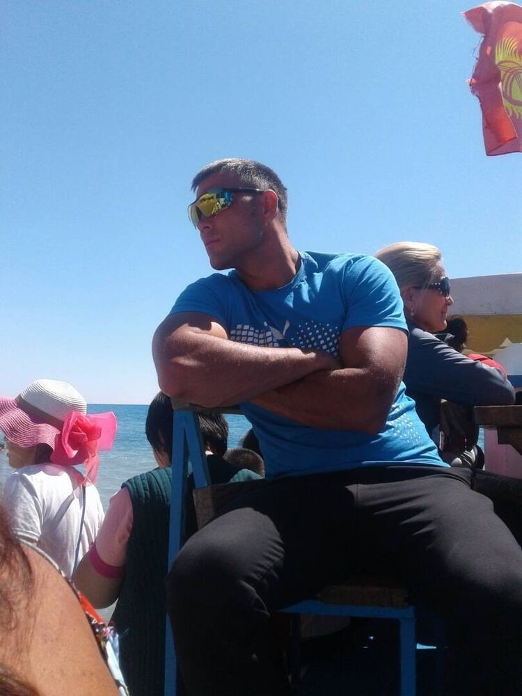  11816111  VladisLAV, 41 ,    