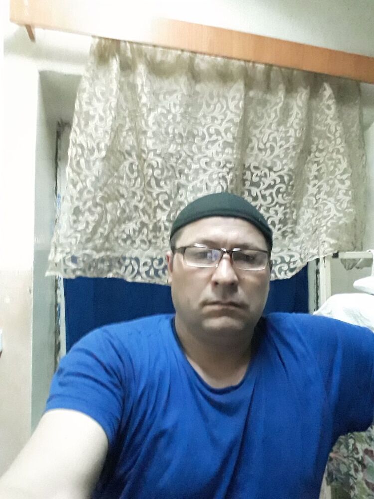  22762351  , 44 ,    