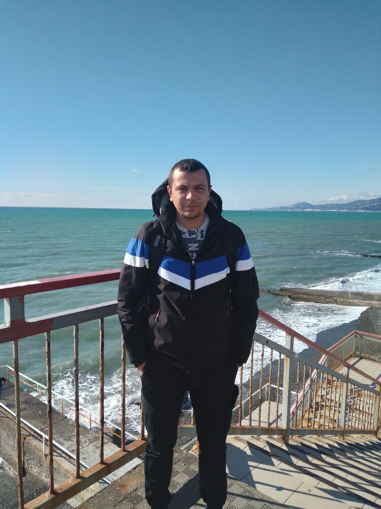  --,   , 32 ,     , c 