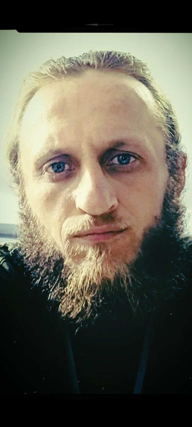  45892101  Ahmed, 31 ,    