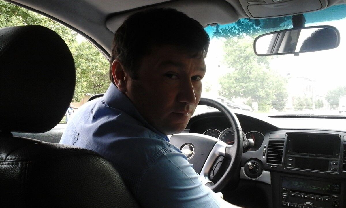  ,   Timur, 42 ,   ,   , c 