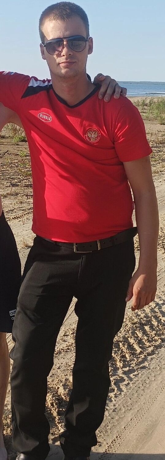  46205681  Kirill, 33 ,    
