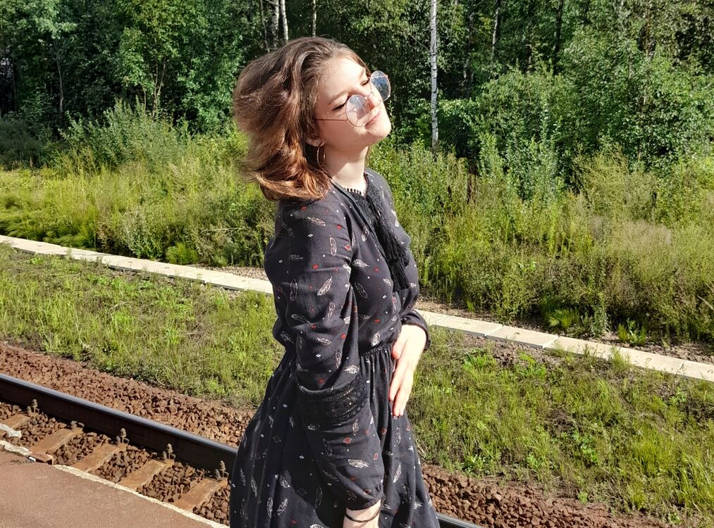  -,   Anastasia, 22 ,   