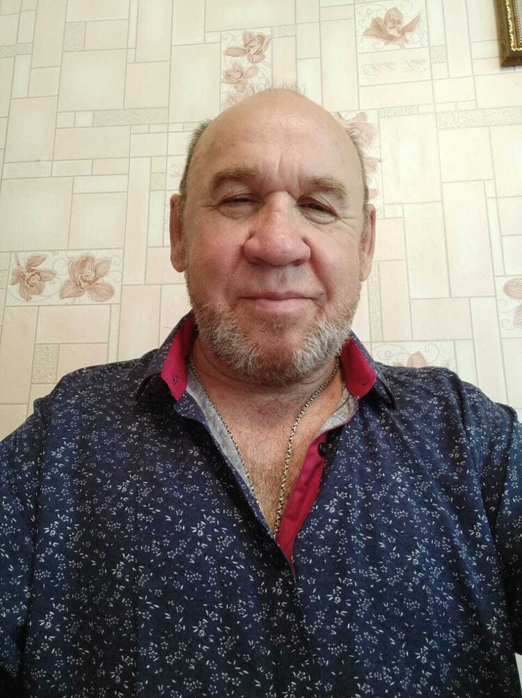 48270251  Ը, 68 ,    