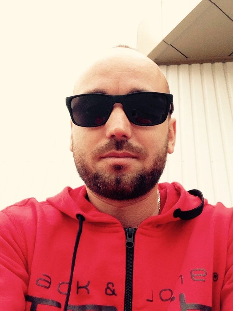  -,   , 41 ,   