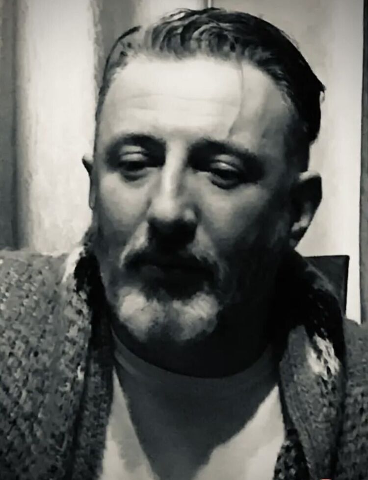  ,   Maxim, 48 ,   ,   