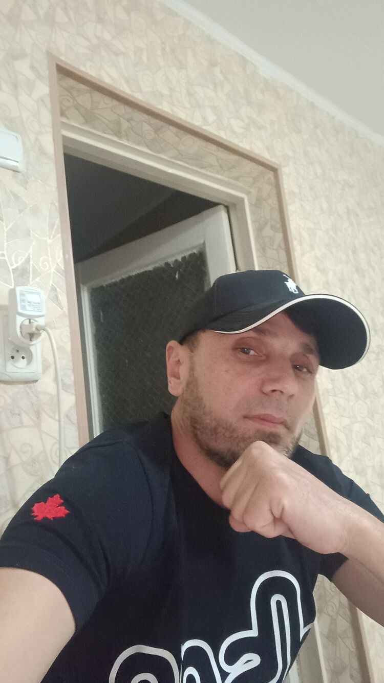  33434071  Zoffa, 29 ,    