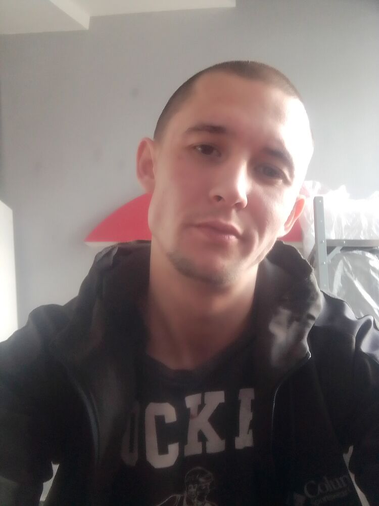  38778871  , 27 ,    