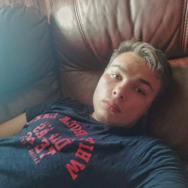  46867781  , 24 ,    