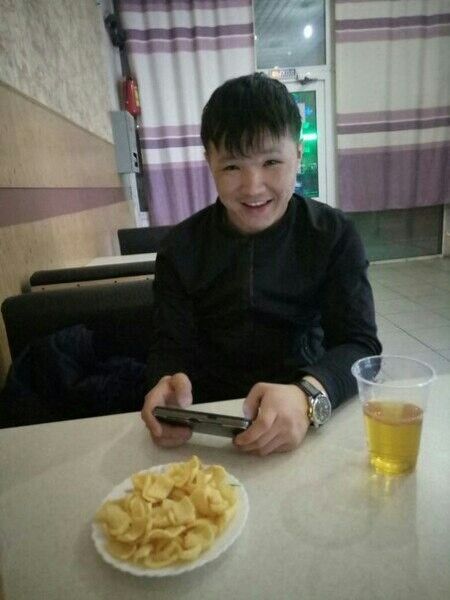  18318651  , 30 ,    -