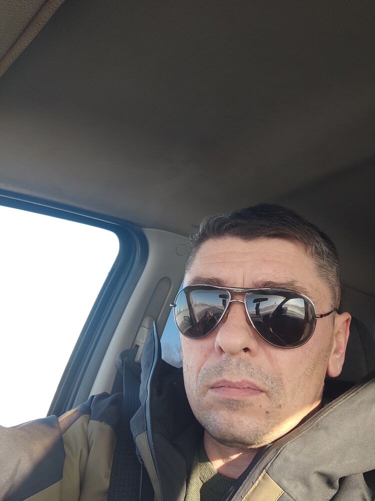  37209891  , 42 ,    