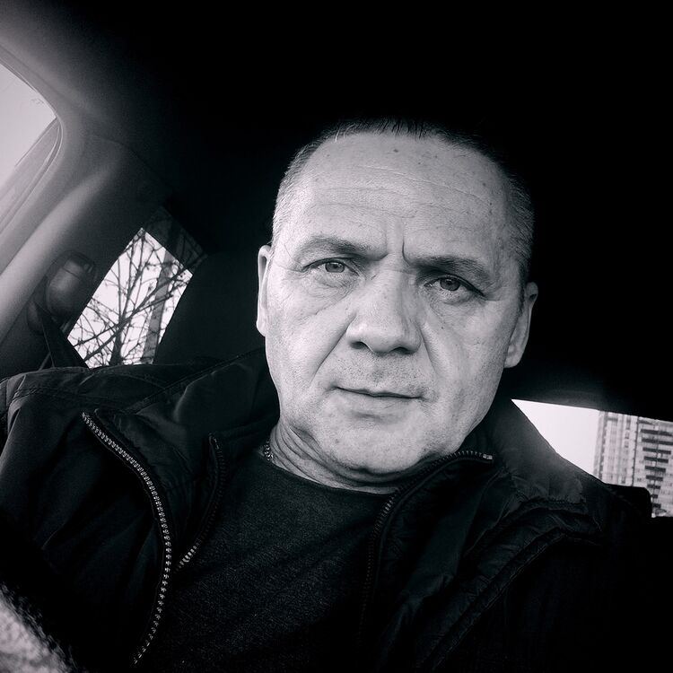  51365121  Alexander, 53 ,    