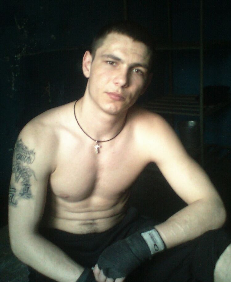  ,   Aleksandr, 31 ,   ,   , c 